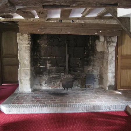 Les Trois Cheminees D'hotes 3* Livarot-Pays-d'Auge