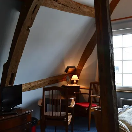 Les Trois Cheminees D'hotes Frühstückspension Livarot-Pays-d'Auge